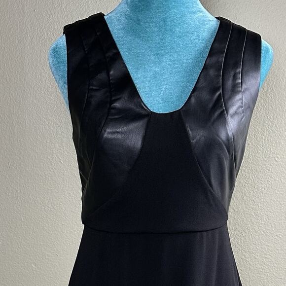 Express Women S Black Midi Dress With Faux Leather Top Accent Retro - Picture 4 of 13